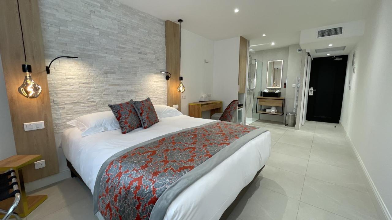 Le Confidentiel Hotel